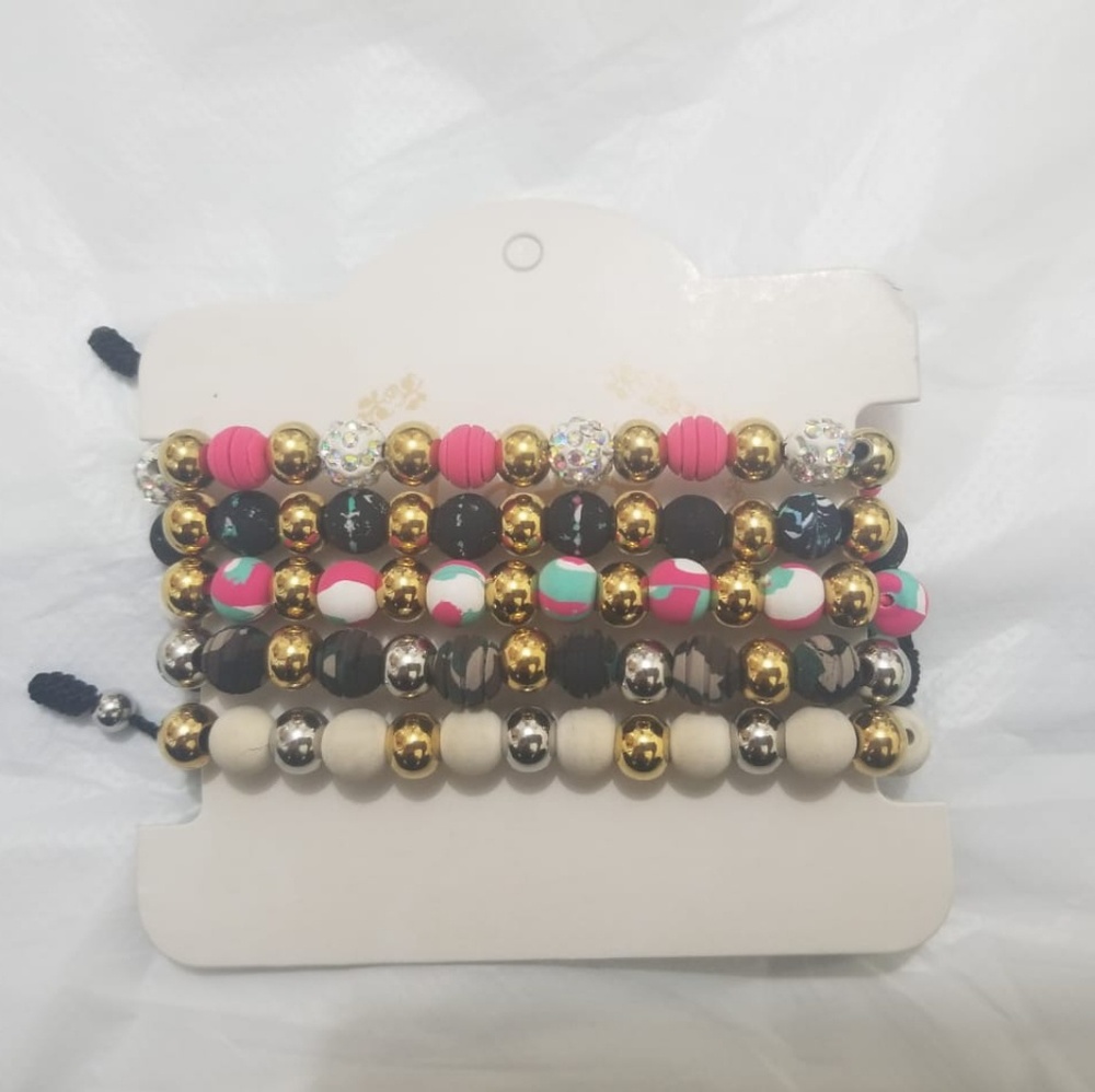 Spectacular bracelets